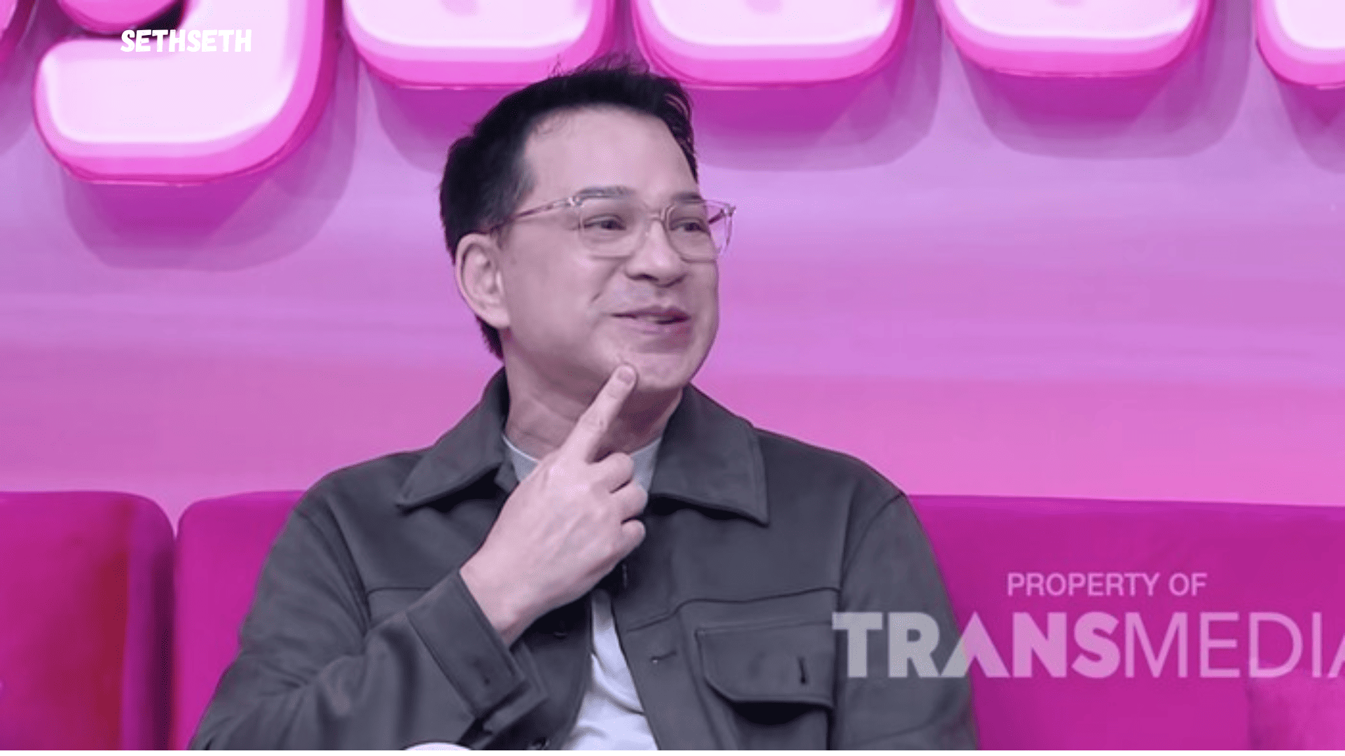 Ari Wibowo Keluarkan Pecahan Beling di Dagu, Kenangan Kecelakaan 31 Tahun Lalu